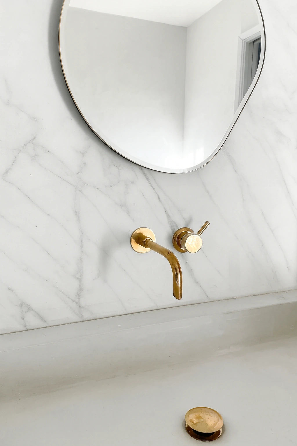 Heritage - Unlacquered Brass Bath Wall Mount Faucet
